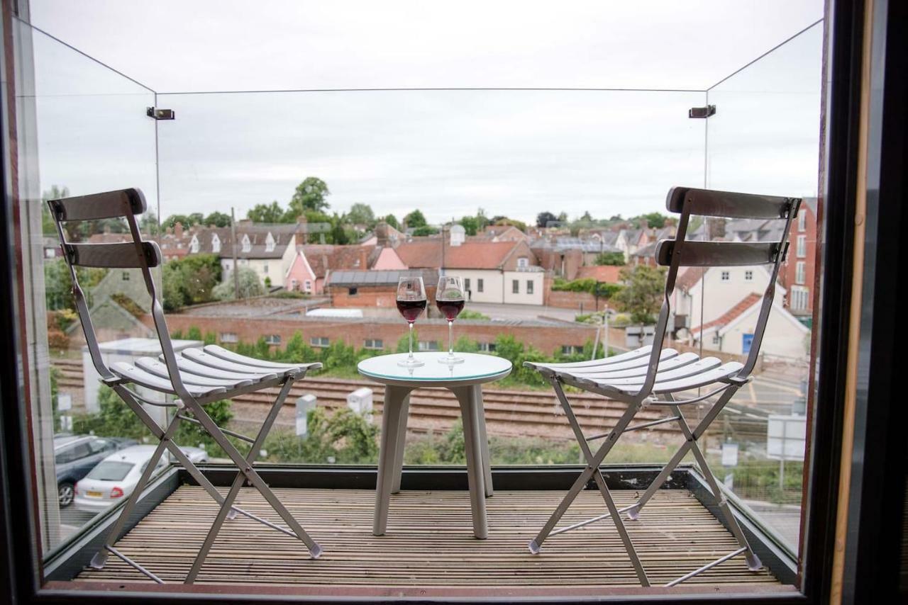 8 Deben Wharf, Woodbridge Apartment Exterior photo